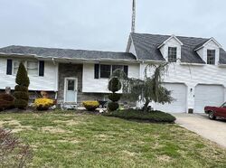 Pre-foreclosure in  Daisey Rd Clayton, DE 19938