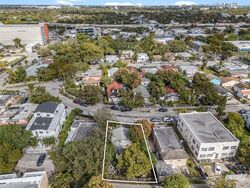  Nw 34th St, Miami FL