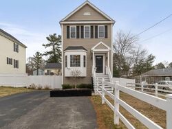 Pre-foreclosure in  Summit Rd Holbrook, MA 02343