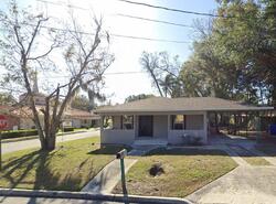 Pre-foreclosure in  W 9th St Lakeland, FL 33805