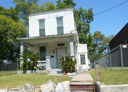 Pre-foreclosure in  W Jefferson St Louisville, KY 40212