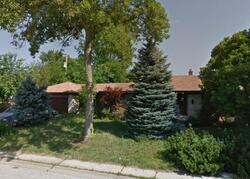 Pre-foreclosure in  W Chase Ave Lincolnwood, IL 60712