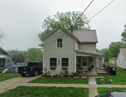 Pre-foreclosure in  N 4th St Oskaloosa, IA 52577