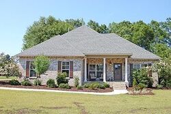 Pre-foreclosure in  Cambrian Rdg Petal, MS 39465