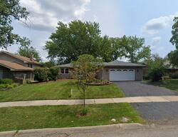 Pre-foreclosure in  Teebrook Dr Orland Park, IL 60462