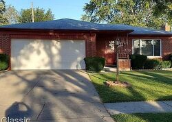  Orvylle Dr, Warren MI