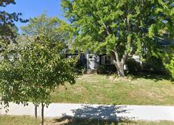 Pre-foreclosure in  Olive Ct Iowa City, IA 52246