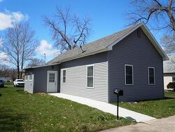 Pre-foreclosure in  N 4th Ave Logan, IA 51546