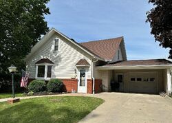 Pre-foreclosure Listing in Davis Ave CORNING, IA 50841