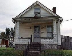 Pre-foreclosure in  W Gaulbert Ave Louisville, KY 40210