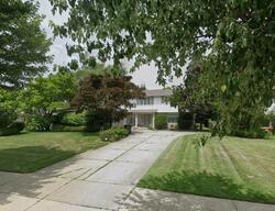 Pre-foreclosure in  Wimbledon Rd Beachwood, OH 44122
