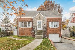  Delano Ave W, Yonkers NY