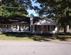 Pre-foreclosure in  Moore St Thomasville, NC 27360