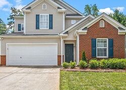 Pre-foreclosure in  Versage Dr Charlotte, NC 28227