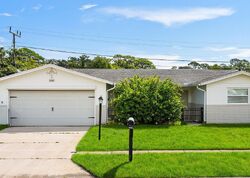 Pre-foreclosure in  Oriole Ln Daytona Beach, FL 32119