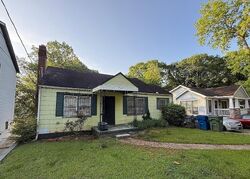 Pre-foreclosure in  Stallings Ave Se Atlanta, GA 30316