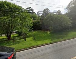 Pre-foreclosure in  Rainbow Dr Decatur, GA 30034