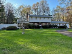 Pre-foreclosure in  Spaulding St Townsend, MA 01469