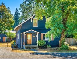 Pre-foreclosure in  120th St S Tacoma, WA 98444