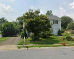 Pre-foreclosure in  Coreopsis Dr Lancaster, PA 17602
