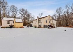 Pre-foreclosure in  Oak Grove Rd Flemington, NJ 08822