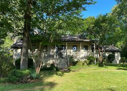 Pre-foreclosure in  TAMASSEE LN Birmingham, AL 35226