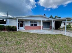 Pre-foreclosure in  Tropical Ln Holiday, FL 34690
