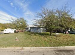 Pre-foreclosure in  Ne 37th St Grand Prairie, TX 75050