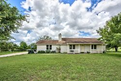 Pre-foreclosure in  Tori Dr Buda, TX 78610