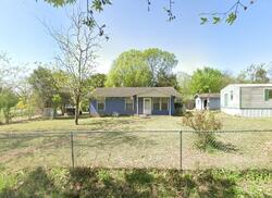 Pre-foreclosure in  Jackman St San Marcos, TX 78666