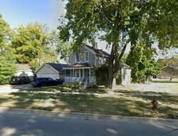 Pre-foreclosure in  E Division St Lockport, IL 60441