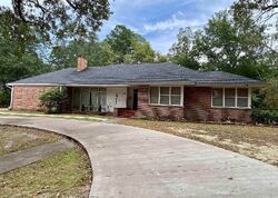 Pre-foreclosure in  S POPLAR ST Pine Bluff, AR 71603