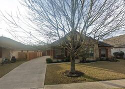 Pre-foreclosure in  Harris Dr Austin, TX 78737