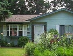 Pre-foreclosure in  Se Brookwood Ave Hillsboro, OR 97123