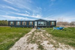 Pre-foreclosure in  County Road 401 Grandview, TX 76050