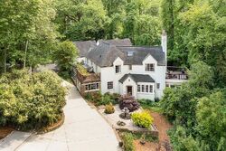 Pre-foreclosure in  W Woodridge Dr Durham, NC 27707