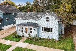  S 19th St, Manitowoc WI