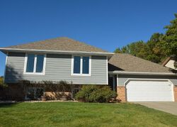 Pre-foreclosure in  Driftwood Ct Sioux City, IA 51104
