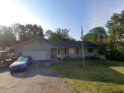 Pre-foreclosure in  270th Ct Trevor, WI 53179