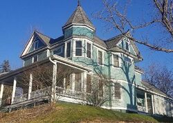 Pre-foreclosure in  Washington St Wausau, WI 54403