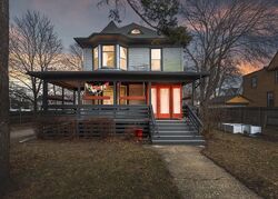 Pre-foreclosure in  60th St Kenosha, WI 53140