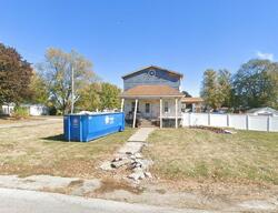 Pre-foreclosure in  Painter St Streator, IL 61364