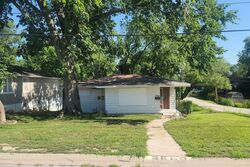 Oscar Ave, Alton IL