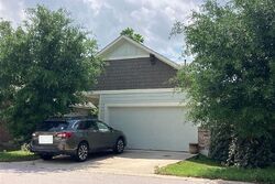 Pre-foreclosure in  CASTELARDO PL Round Rock, TX 78665