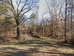 Pre-foreclosure in  Jones Cir Fayetteville, GA 30215