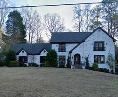 Pre-foreclosure in  Cravey Trl Ne Atlanta, GA 30345
