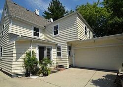Pre-foreclosure in  Brantford Rd Toledo, OH 43606