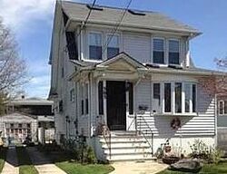 Pre-foreclosure in  VILLA AVE Staten Island, NY 10302