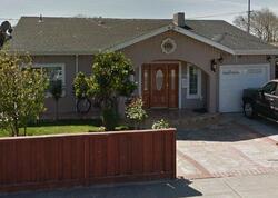 Pre-foreclosure in  Fallon Ave San Mateo, CA 94401