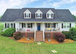 Pre-foreclosure in  FLAT ROCK RD York, SC 29745